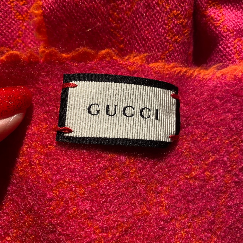 Gucci Monogram Pink and Orange Wool Scarf - Picture 6 of 6